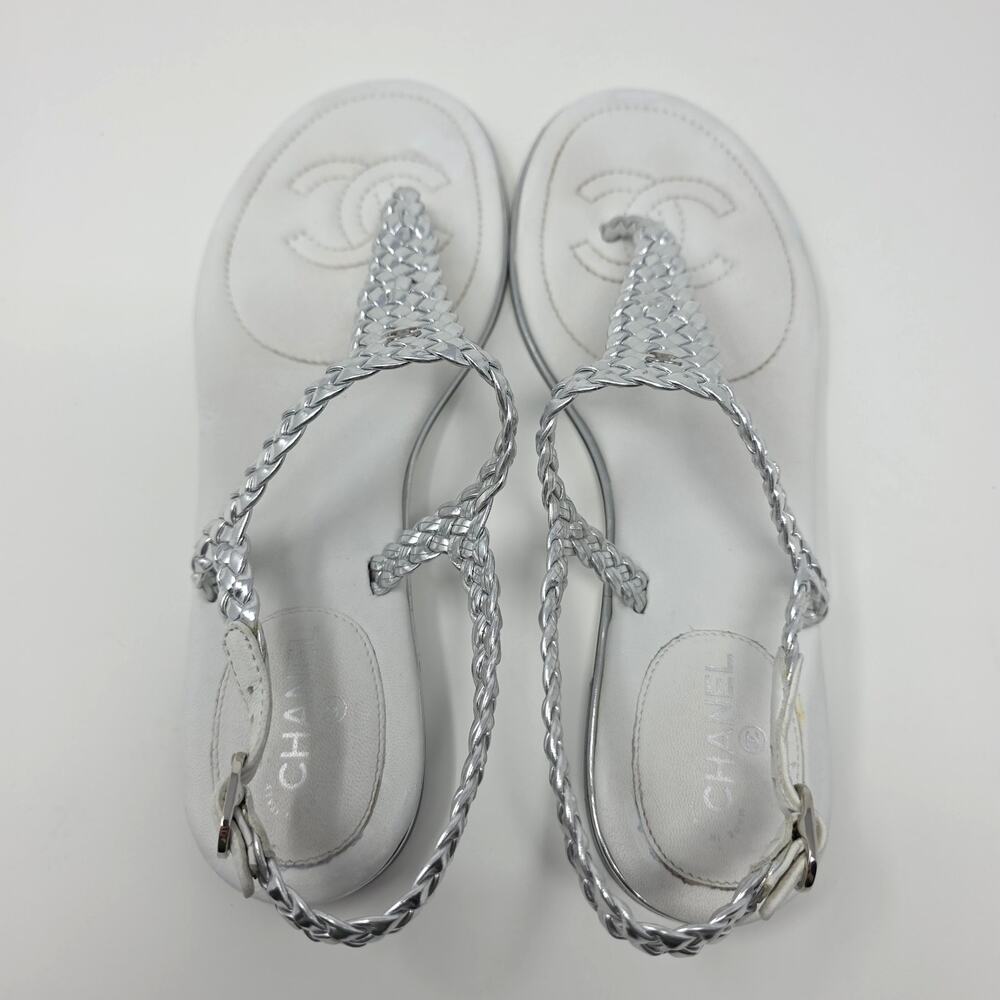 Chanel CC Logo Braided Metallic Leather Thong Sandals White Silver IT 37.5 US 7 - Picture 9 of 9